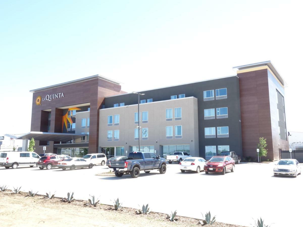 La Quinta By Wyndham San Antonio Alamo City Exterior foto